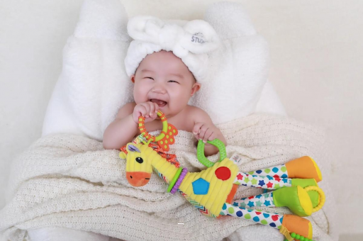 垦利宝宝为什么会吐奶